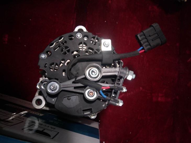 Weichai Alternator VG1560090011